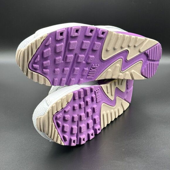 Wmns Nike Air Max 90 SE 'Easter' - Picture 10 of 13